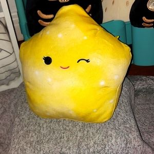 Estrella the Star Squishmallow